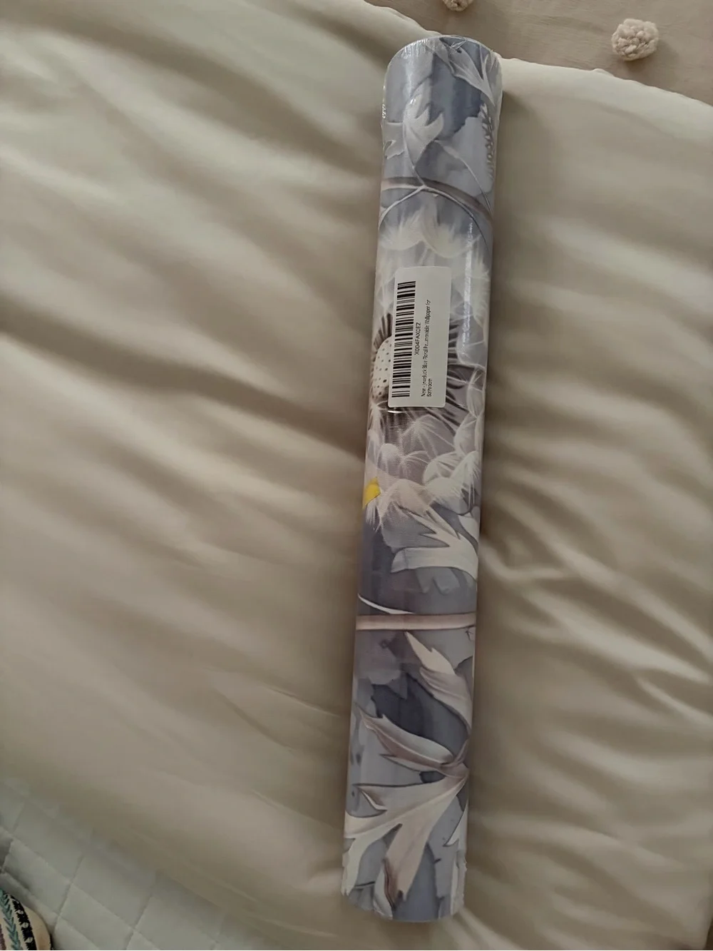 Blue/Gray Dandelion Floral Wallpaper Peel & Stick 1 roll New not opened